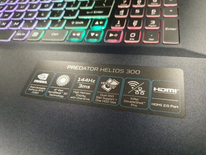 Herný notebook Acer PREDATOR  - ZÁRUKA 12M | 17,3" 144Hz | i7-9750H | RTX 2060 6 GB | 16 GB | 512 SSD + 500 SSD