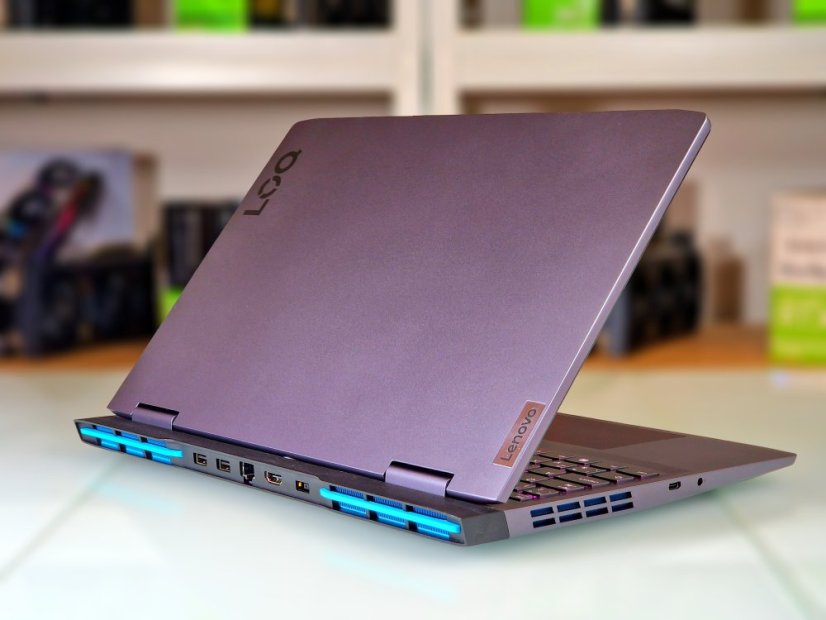 Gaming Laptop Lenovo LOQ • GARANTIE 12M • 15,6 144 Hz • AMD Ryzen 7 7435HS • RTX 4070 8GB • 16GB • 1000 SSD • WIN11