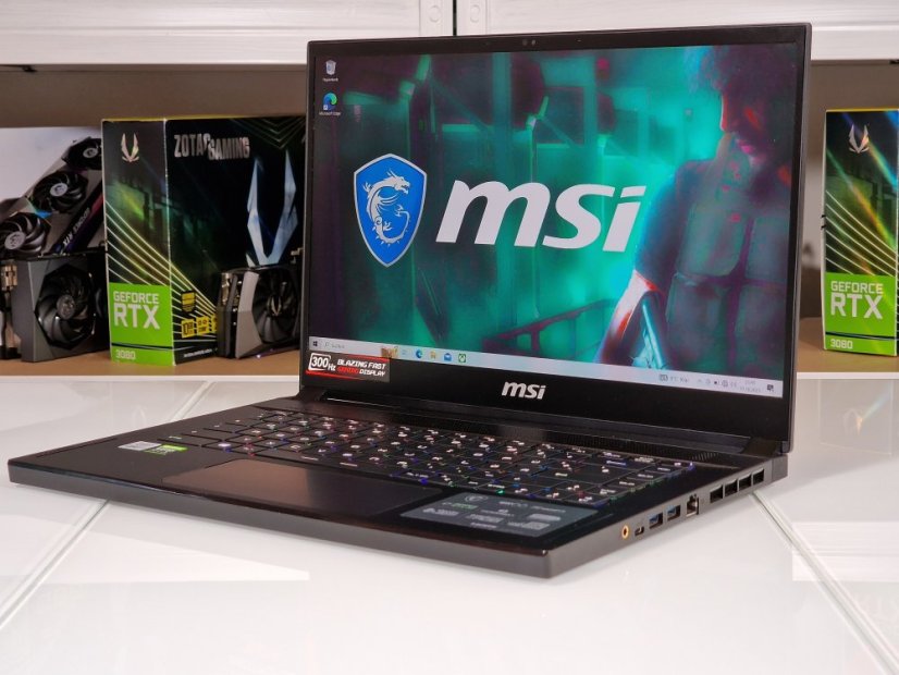 PC Portable Gamer MSI GS66 Stealth - GARANTIE 12M | 15,6" 300Hz | Intel Core i7-10870H | 32Go | RTX 3070 8Go | 1 TB SSD | WIN11