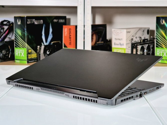 Herný notebook ASUS TuF Dash 15 - ZÁRUKA 12M  | 15,6" 144Hz | Intel Core i5-12450H | RTX 3060 6GB | 16GB | 512 SSD
