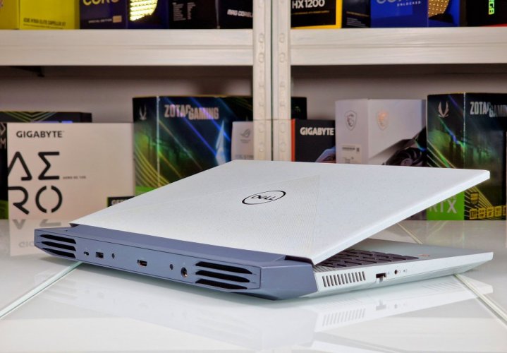 Herný notebook Dell Gaming G15 Ryzen Edition - ZÁRUKA 12M | 15,6" 120Hz | AMD Ryzen 5800H | RTX 3060 6GB | 16 GB | 512 SSD | WIN11