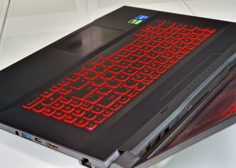 Herní notebook MSI Katana GF76 - ZÁRUKA 12M | 17,3" 144 Hz | Intel Core i5-11400H | 16GB | GTX 1650 | 512 GB SSD