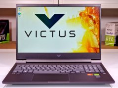 Gaming Laptop HP Victus 16 • GARANTIE 12M • 16,1 144Hz • AMD Ryzen 8845HS • 32GB DDR5 • RTX 4060 8GB • 1000 SSD • WIN11