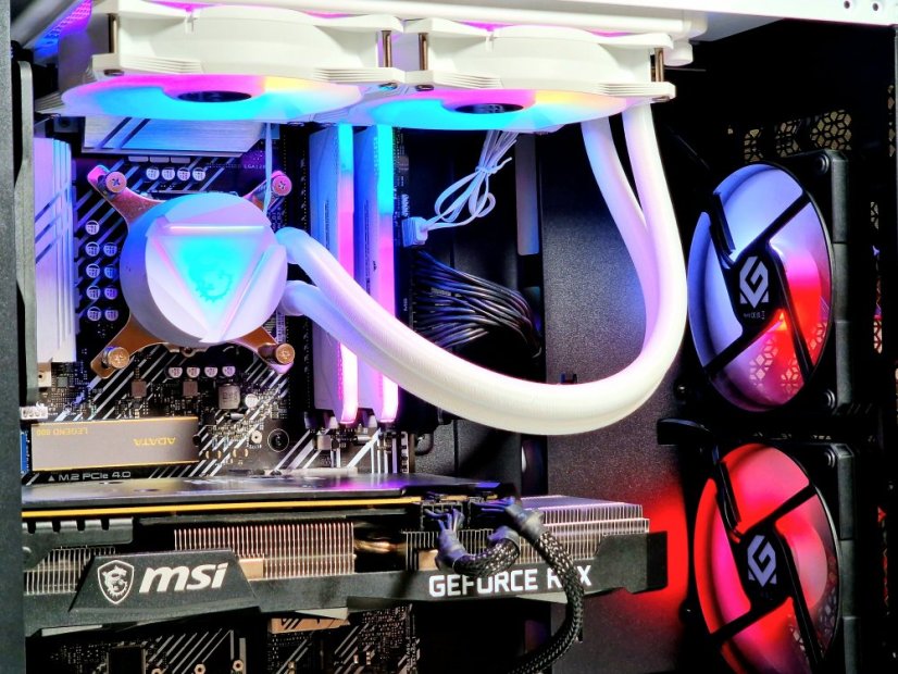Herné PC compraider - ZÁRUKA 24M | Intel Core i7-10700 + vodní chlazení ASUS ROG STRIX | RTX 3070 8GB  | 32 GB | 1 TB SSD
