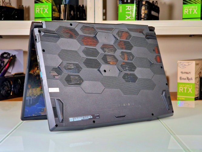 Herní notebook MSI KATANA 15 B12V - ZÁRUKA 12M | 15,6" 144 Hz | Intel Core i7-12650H | RTX 4060 8GB | 16GB DDR5 | 1000 SSD | WIN11
