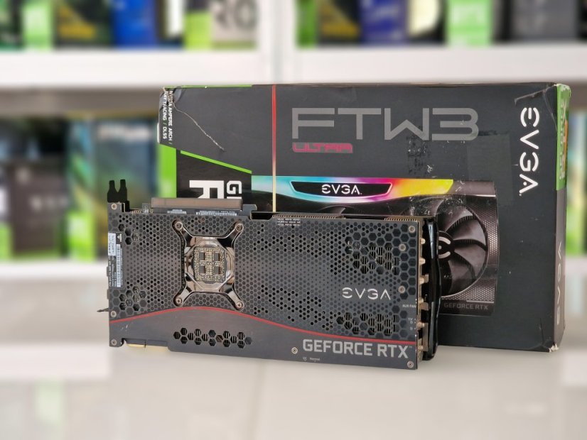 Grafická karta EVGA GeForce RTX 3090 FTW3 ULTRA Gaming 24GB • ZÁRUKA 12M