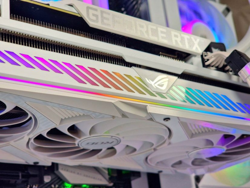 Gaming PC compraider HIGH RGB - GARANTIE 24M | Intel Core i9-12900K+WATER COOLING | RTX 3080 10GB  | 32GB DDR5 | 2000 SSD | WIN11