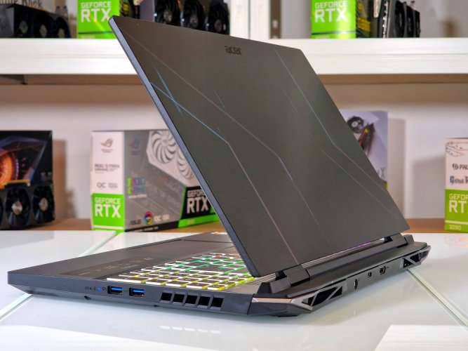 Herní notebook Acer Nitro 5 - ZÁRUKA 12M | 15,6" FHD 144Hz | i7-12650H | RTX 4060 8GB | 16 GB DDR5 | 512 SSD | WIN11