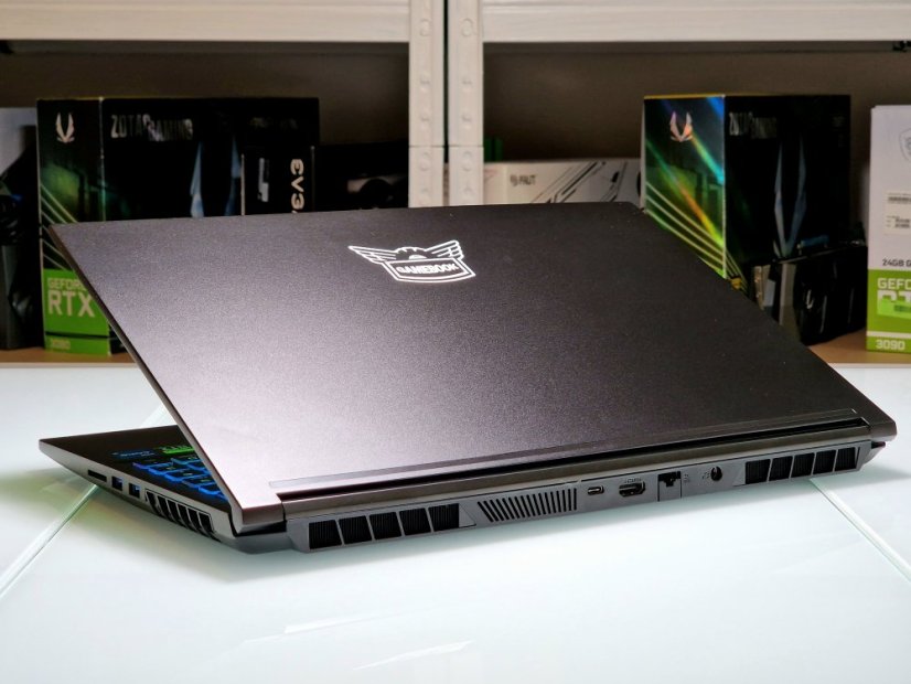 Herný notebook Alza Gamebook - Záruka 12M | 15,6" 144Hz | Intel Core i5-11400H | 16GB | RTX 3060 6GB| 1000 SSD