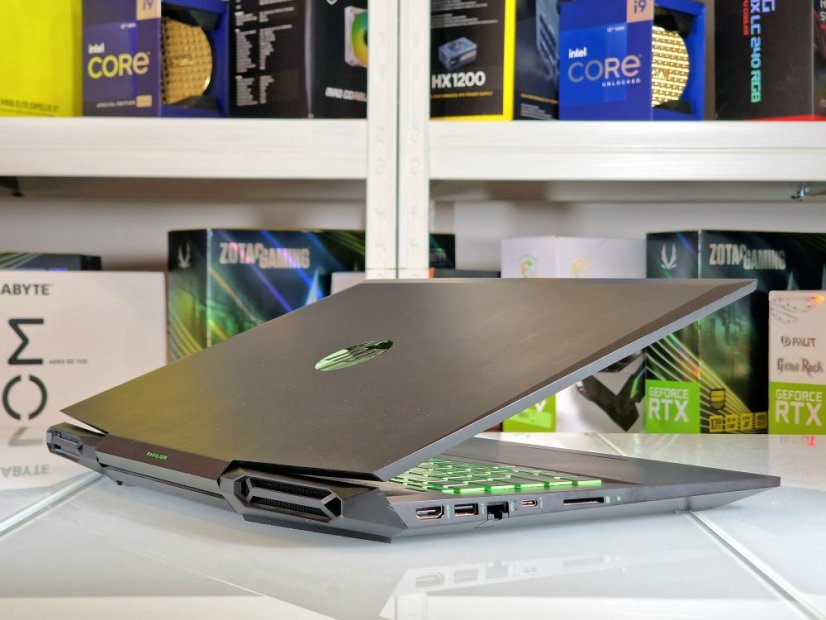 PC Portable Gamer HP Pavilion Gaming 17 - GARANTIE 12M | 17,3" FullHD | Intel Core i5-9300H | GTX 1650 | 16 Go | 512 SSD | WIN11