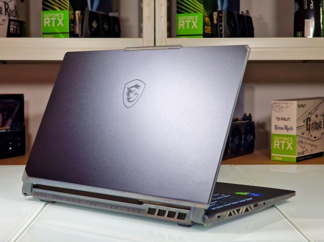 Laptop gamingowy MSI Cyborg A12VF - GWARANCJA 24M | 15,6" 144 Hz | Intel Core i5-12450H | RTX 4060 8 GB | 16 GB DDR5 | 512 SSD | WIN11