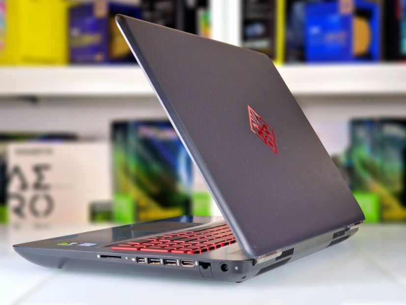 Herní notebook HP OMEN 15 • ZÁRUKA 12M • 15,6 FHD • Intel Core i7-7700HQ • GTX 1050 • 16 GB • 240 SSD+1TB HDD • WIN11