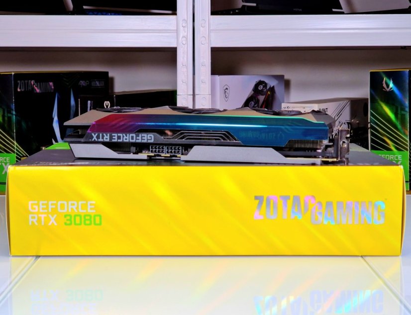 Grafikkarte ZOTAC GAMING GeForce RTX 3080 AMP HOLOBLACK 10GB Gebraucht - GARANTIE 12M