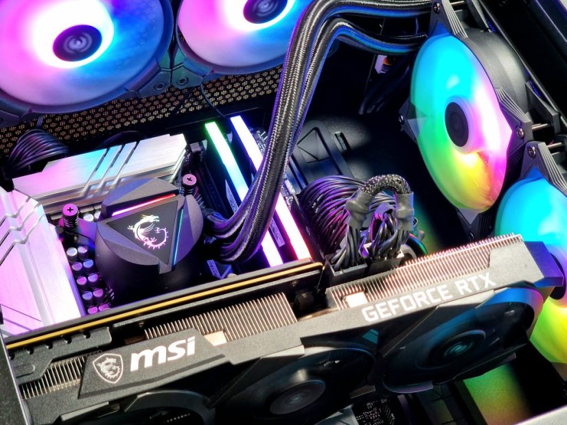 Komputer do gier z kartą graficzną RTX 4060 | RTX 4060 Ti