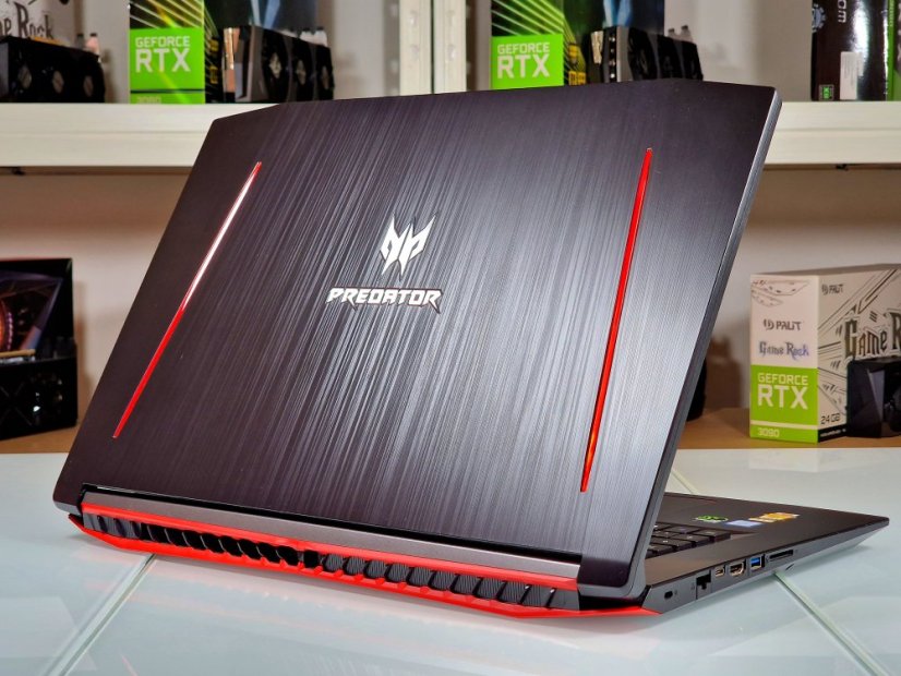 Gaming-Laptop Acer Predator Helios 300 Refurbished - GARANTIE 12M | 15,6" FullHD | Intel Core i5- 7300HQ | GTX 1060 6GB | 16 GB | 128 SSD+1TB HDD | WIN11