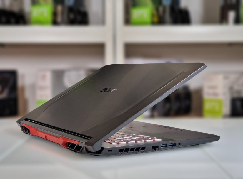 PC Portable Gamer • GARANTIE 12M • 17,3 144Hz • Intel Core i7-10750H • RTX 2060 6GB • 16GB • 1000 SSD • WIN11