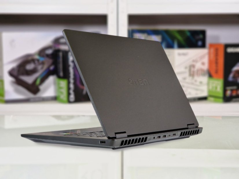 Herný notebook HP Omen 17 • ZÁRUKA 12M • 17,3 144Hz • AMD Ryzen 5 8645HS • RTX 4050 6GB • 16GB DDR5 • 512 SSD • WIN11