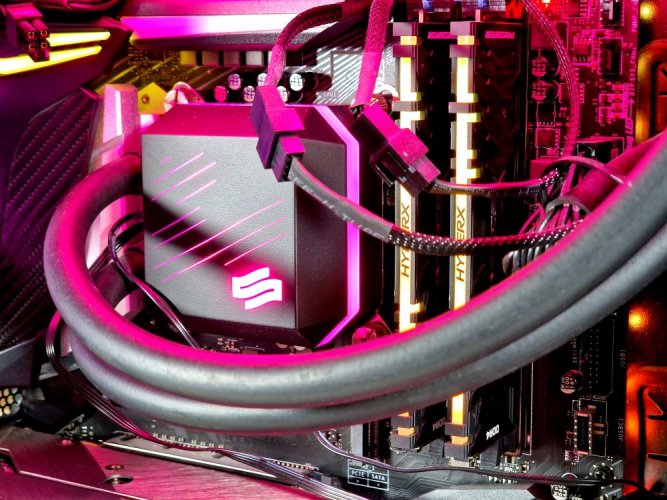 Herní PC sestava compraider - ZÁRUKA 12M | Intel Core i7-9700K+vodní AIO ARGB chlazení SilentiumPC | RTX 2080 8GB | 16 GB | 512 SSD+1TB SSD