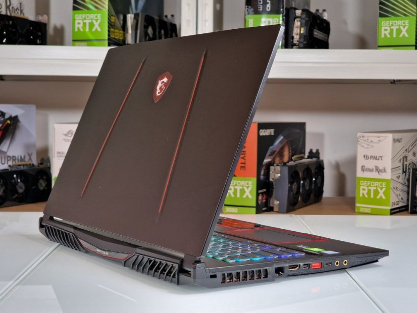 Gaming Laptop MSI Raider GE75 • GARANTIE 12M • 17,3 144Hz • Intel Core i7-8750H • RTX 2060 6GB • 16 GB • 256 SSD+1TB HDD • WIN11