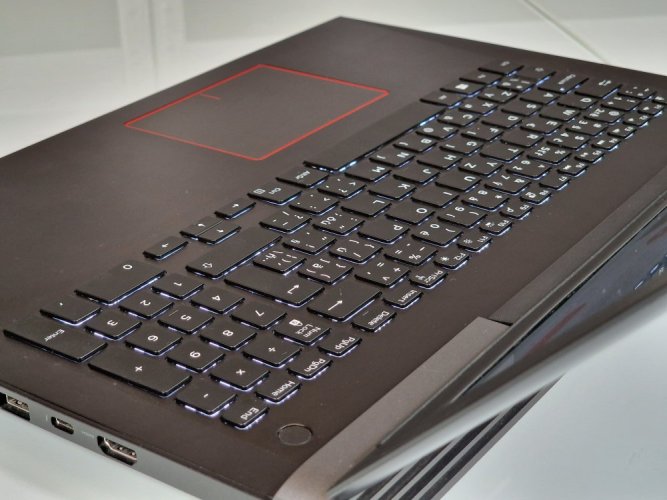 Herní notebook DELL G5 Gaming15 - ZÁRUKA 12M | 15,6" 4K | Intel Core i7-8750H | GTX 1060 6 GB | 16 GB | 256 SSD + 1 TB