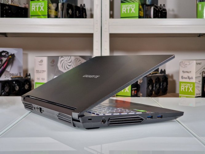 Laptop do gier GIGABYTE A5 - GWARANCJA 12M | 15,6" 144 Hz | AMD RYZEN 5 5600H | RTX 3060 6 GB | 16 GB | 512 SSD | WIN11