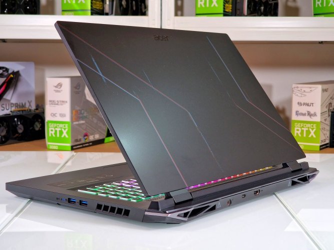 Gaming Notebook Acer Nitro 5 - GARANTIE 24M | 17,3" FHD 144Hz | i7-12650H | RTX 4050 6GB | 16 GB DDR5 | 1000 SSD | WIN11