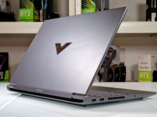 Herný notebook HP Victus 16 - ZÁRUKA 12M | 16,1" 144Hz | AMD Ryzen 8640HS | 16GB DDR5 | RTX 4060 8GB | 512 SSD | WIN11