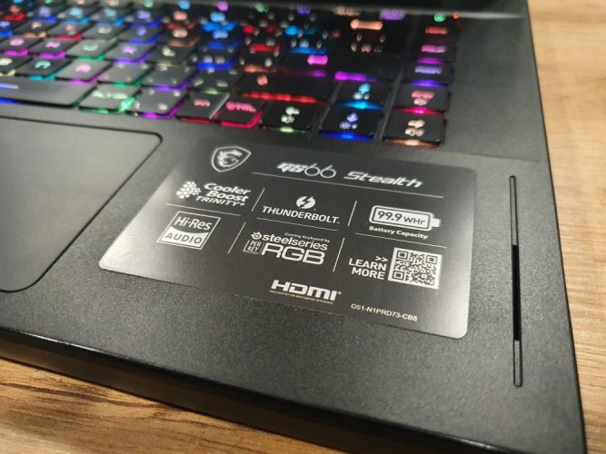 Herní notebook MSI GS66 Stealth - 15,6" 300Hz | Intel Core i9-10980 HK | 32 GB | RTX 2080 Super 8GB | 2 TB SSD