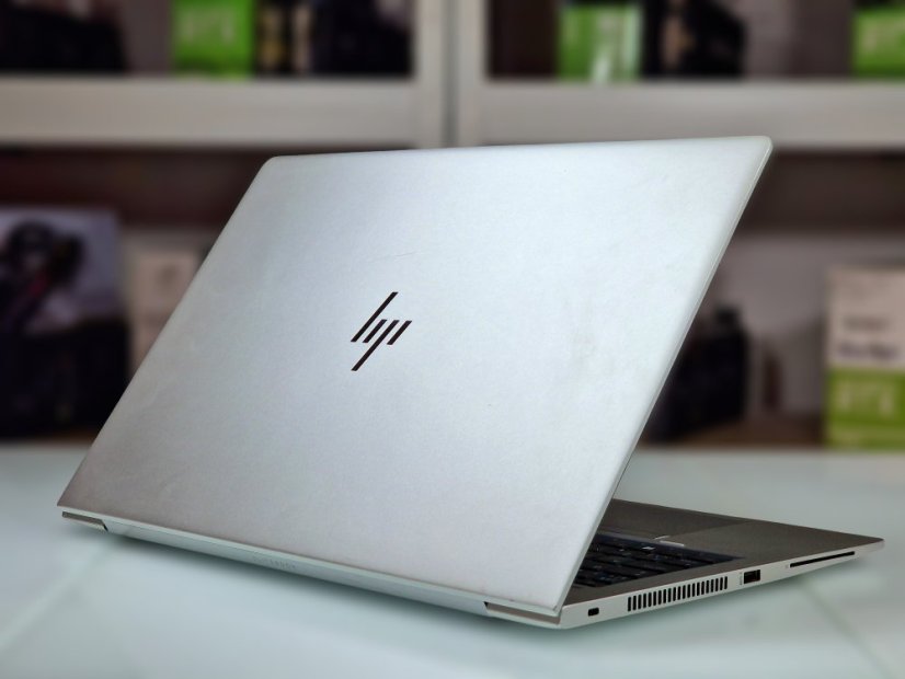 Notebook HP EliteBook 850 G5 Touch • ZÁRUKA 12M • 15,6 FHD • Intel Core i5-8650U • Intel UHD Graphics 620 • 16 GB • 256 SSD • WIN11