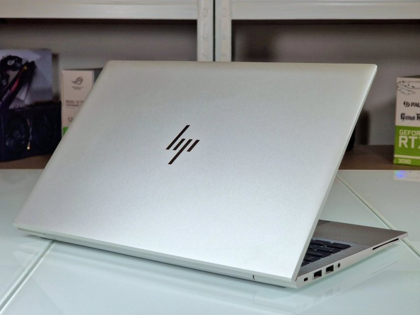 PC Portable HP EliteBook 840 G7- GARANTIE 12M | 14" Full HD | Intel Core i7-10610U | Intel UHD Graphics 620 | 12 GO DDR4 | 256 SSD | WIN11 Pro