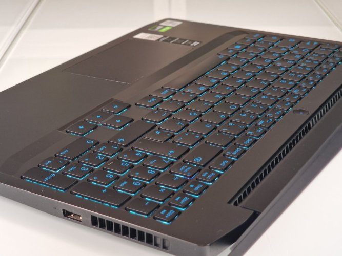 Laptop gamingowy Lenovo IdeaPad Gaming 3 - GWARANCJA 12M | 15,6" 120Hz | Intel Core i5-10300H | GTX 1650 | 16 GB | 512 GB SSD | WIN11
