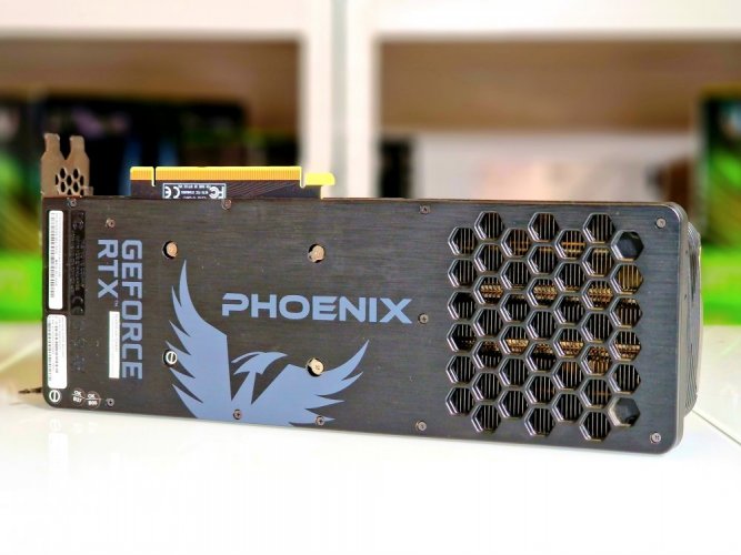 Grafická karta GAINWARD GeForce RTX 3070 Phoenix - ZÁRUKA 12M