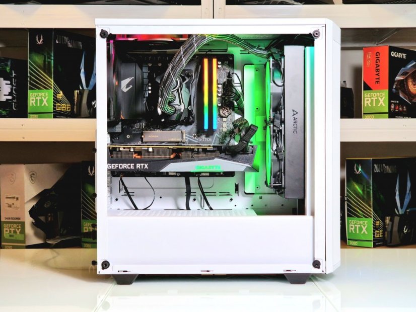 Gaming PC mit AMD Radeon RX 7XXX Grafikkarte