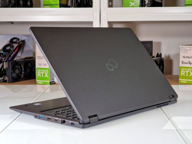 Fujitsu LifeBook U759 - ZÁRUKA 12M | 15,6" Full HD | Intel Core i5-8265U | Intel® UHD Graphics 620 | 16GB DDR4 | 256 SSD | WIN10 Pro