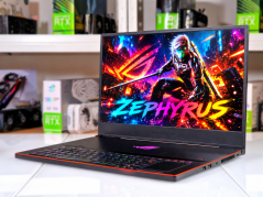 PC Portable Gamer ASUS Zephyrus S • GARANTIE 12M • 17,3 144Hz • Intel Core i7-8750H • RTX 2080 8Go • 16 Go RAM • 512 SSD • WIN11