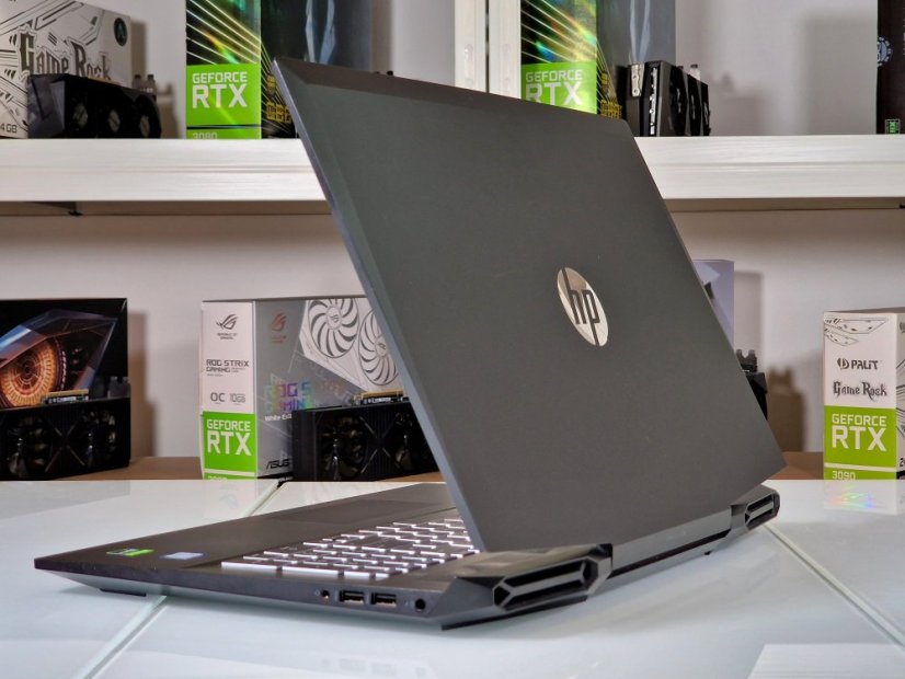 Herní notebook HP Pavilion Gaming 17 - ZÁRUKA 12M | 17,3" FullHD | Intel Core i5-9300H | GTX 1660Ti 6GB | 16 GB | 512 GB SSD + 1 TB HDD | WIN11