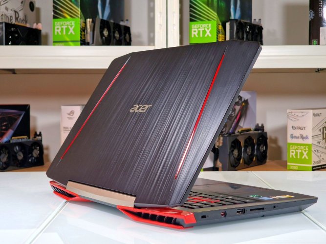Herný notebook Acer Aspire VX - ZÁRUKA 12M | 15,6" Full HD | Intel Core i7-7700HQ | GTX 1050 4GB | 16 GB | 256 SSD+1 TB HDD | WIN11