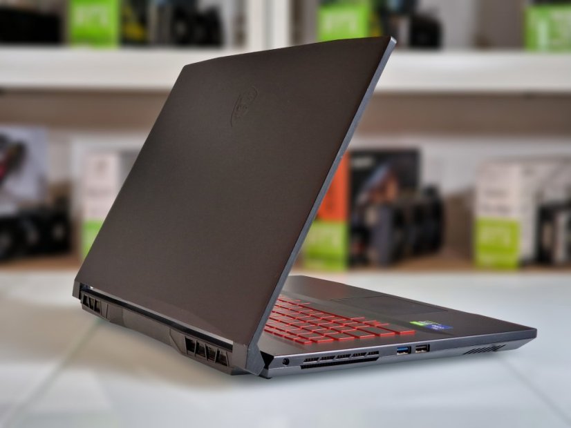 Herný notebook MSI Katana GF76 •  ZÁRUKA 12M • 17,3 144Hz • Intel Core i7-11800H • 16GB • RTX 3070 • 512 SSD • WIN11