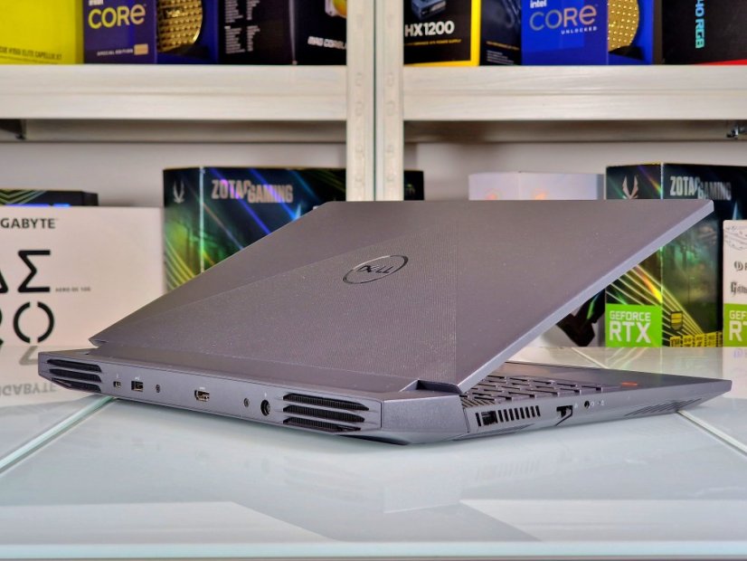 Herný notebook Dell Gaming G15 • ZÁRUKA 12M • 15,6 165Hz • Intel Core i7-10870H • RTX 3060 6GB • 16 GB • 1000 SSD • WIN11