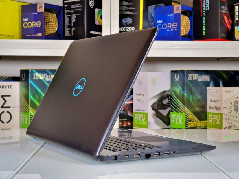 Gaming Laptop Dell G3 Gaming - ZÁRUKA 12M | 17,3" FullHD | Intel Core i7-8750H | GTX 1050 Ti 4GB | 16GB | 128 SSD + 1 TB | WIN 11