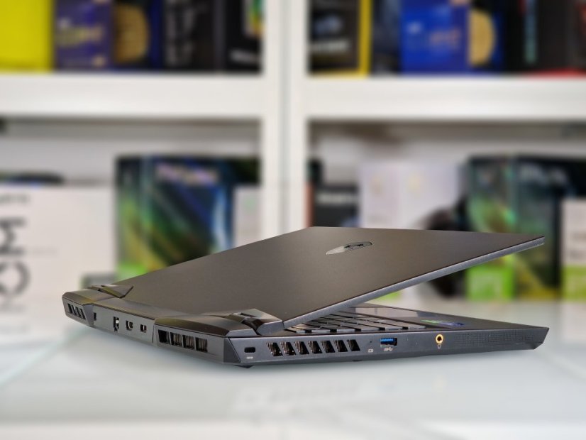 Gaming Laptop MSI LEOPARD GP66 • GARANTIE 12M • 15,6 144Hz • Intel Core i7-11800H • RTX 3070 8GB • 16 GB • 512 SSD • WIN11