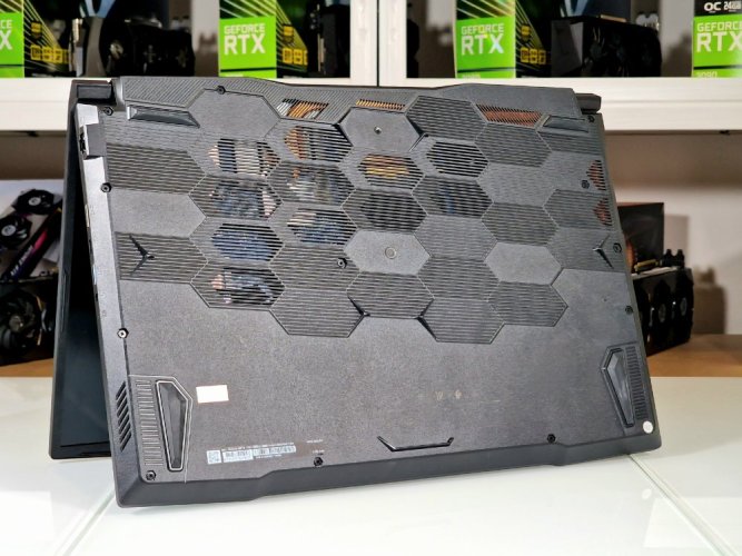 Herný notebook MSI Katana GF76 - ZÁRUKA 12M | 17,3" 144Hz | Intel Core i5-11400H | 16 GB | NVIDIA GTX 1650 | 512 GB SSD | WIN11