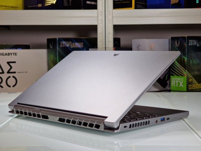 Herní notebook Acer Predator Triton 300 SE - ZÁRUKA 12M | 14" WQXGA OLED  | Intel Core i7-12700H | RTX 3060 6GB | 16 GB | 512 SSD | WIN11