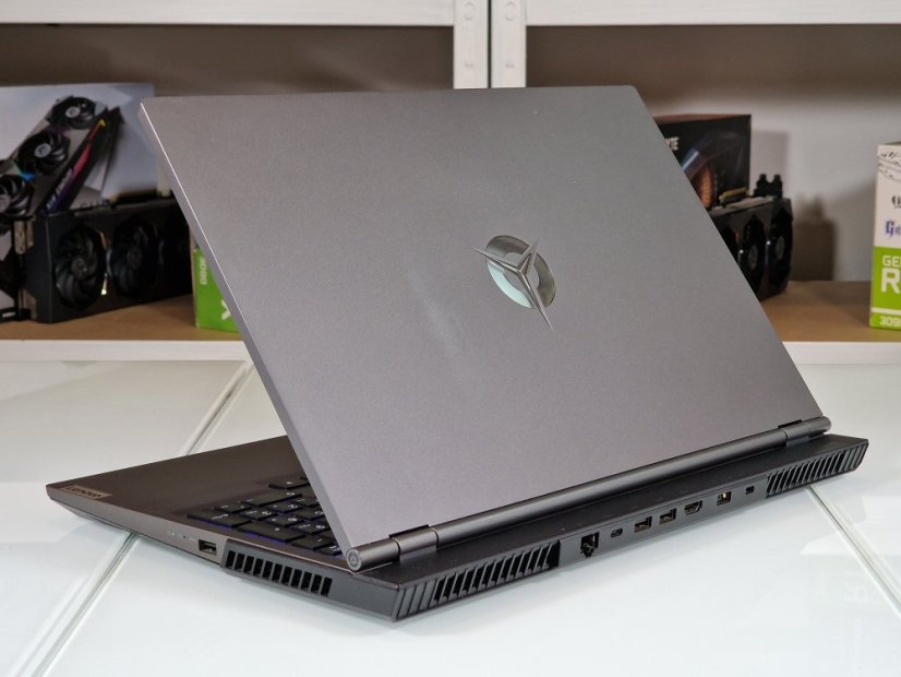 PC Portable Gaming Lenovo Legion 5P - GARANTIE 12M | 15,6" 144Hz FullHD | Intel Core i7-10750H Comet Lake | RTX 2060 6Go | 32Go |  1000Go SSD | WIN11