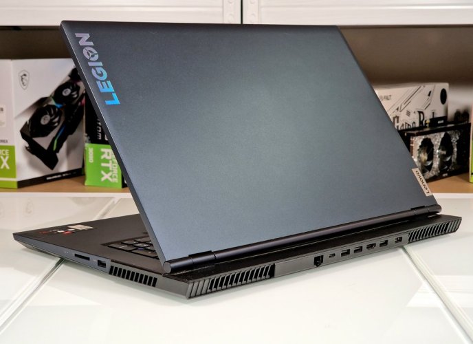 Herný notebook Lenovo Legion 5 - ZÁRUKA 12M | 17,3" 144 Hz | AMD Ryzen 5600H | RTX 3060 6GB | 16 GB |  512 GB SSD