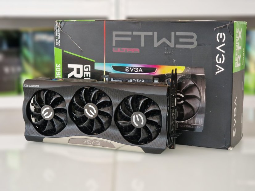 Grafická karta EVGA GeForce RTX 3090 FTW3 ULTRA Gaming 24GB • ZÁRUKA 12M