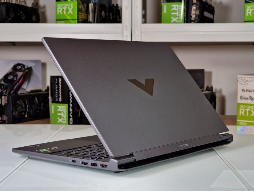 Laptop do gier HP Victus 15 - Gwarancja do 1/2026 | 15,6" 144 Hz | AMD Ryzen 5 7535HS | 16 GB DDR5 | RTX 2050 | 512 SSD | WIN11
