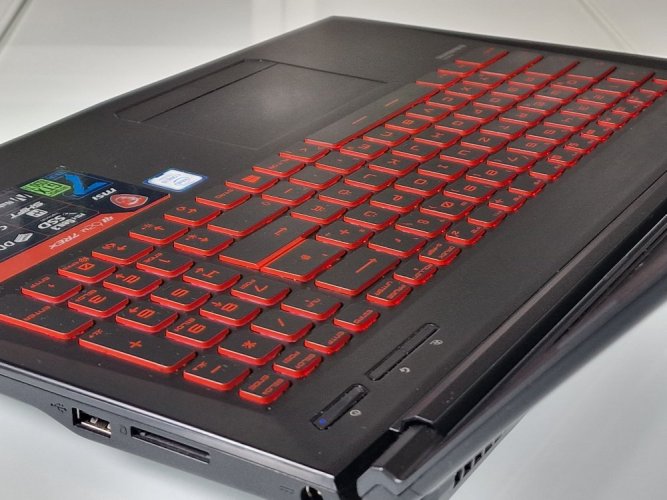 Laptop gamingowy MSI GL62M - GWARANCJA 12M | 15,6" | i5-7300HQ | GTX 1050 Ti 4GB | 16GB | 128 SSD + 1 TB HDD | WIN11