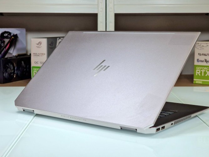 HP ZBook Studio G5 - ZÁRUKA 12M | 15,6" Full HD | Intel Core i7-9850H | NVIDIA Quadro P1000 4GB | 16 GB DDR4 | 512 SSD | WIN11 Pro