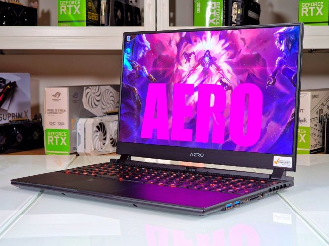 Herný notebook GIGABYTE AERO 15 OLED SA - ZÁRUKA 12M | 15,6" 4K OLED | Intel Core i7-9750H | 16 GB | GTX 1660Ti 6GB | 512 GB SSD | WIN11